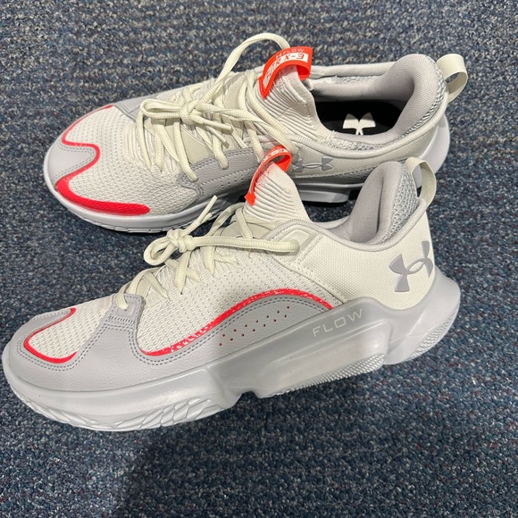 Brand new under armour futr x- 3 size 12 brand new with box - Picture 2 of 5